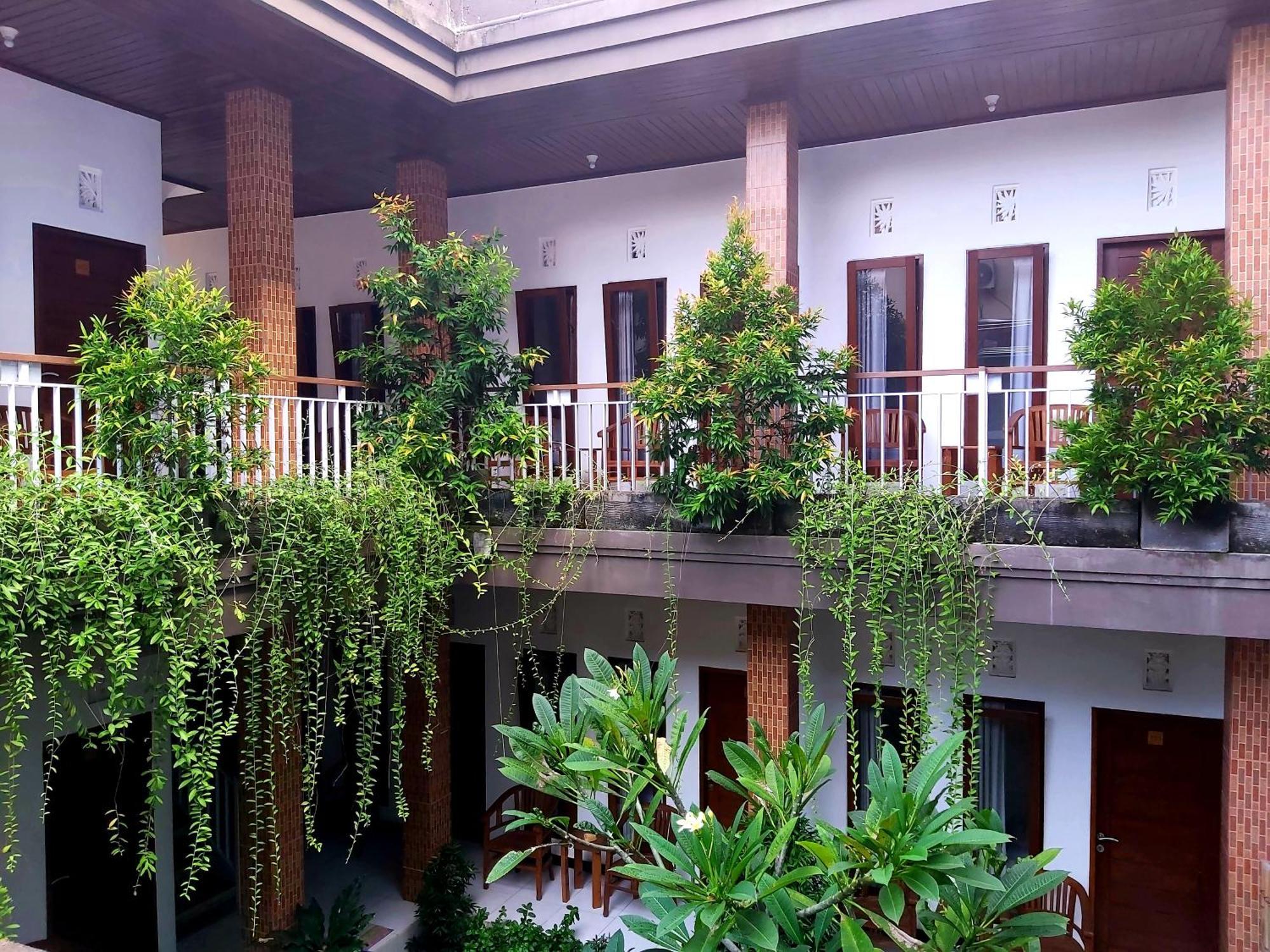 Hotel Genta House Kuta Lombok Exterior foto